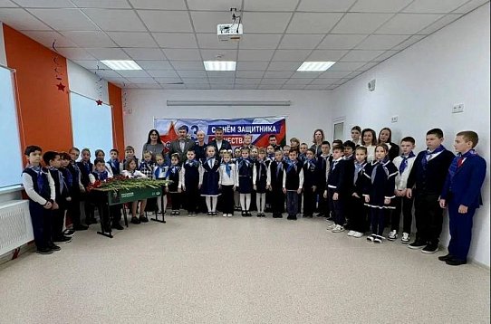 Связь поколений: В Солнечногорске открыли Парту героя в честь Юрия Русинова