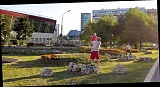 Камни в парках оживают