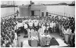 Корабельные рынды на звоннице