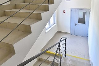 В Зеленограде продолжается текущий ремонт подъездов