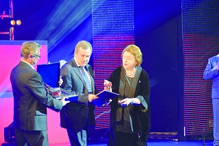 "Микрон" отпраздновал юбилей