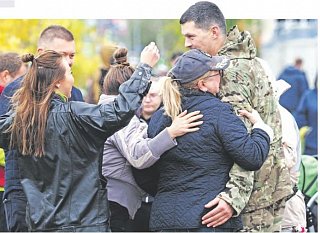 Личные планы отложили до победы 