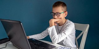 Детские технопарки приглашают на новый эфир «100 вопросов взрослому»