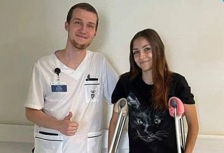 Врачи Детского центра Зеленограда помогли девушке после перелома