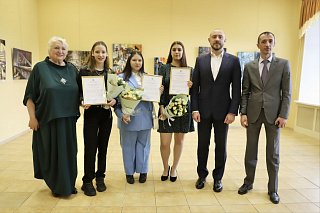 В Солнечногорске вручили жилищные сертификаты на приобретение жилья детям-сиротам