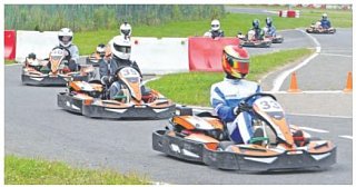 Профессионалы VS любители: в выигрыше - картодром!