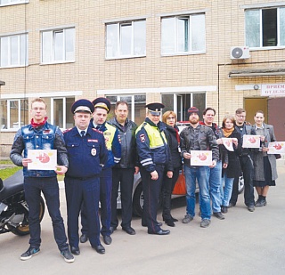 Сотрудники Солнечногорской Госавтоинспекции сдали кровь в день донора