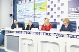 Отдых летом – яркого цвета
