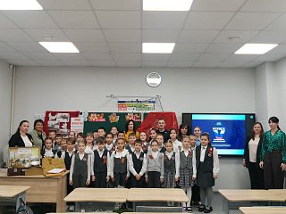 Единороссы Солнечногорска провели Урок мужества в Лицее № 7