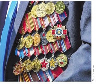 Ветеранам - к годовщине великой победы