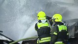 Мебельный цех загорелся в подмосковной деревне Черная Грязь в Солнечногорском районе