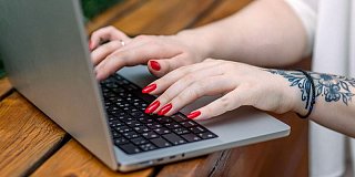 Проект «Мама онлайн» приглашает слушательниц на курс по социальному предпринимательству