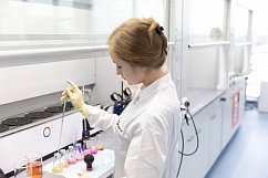 Фармпроизводитель «Велфарм» начал поставки препаратов, произведенных в рамках офсетного контракта