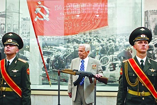 Кто Вы, Михаил Калашников?